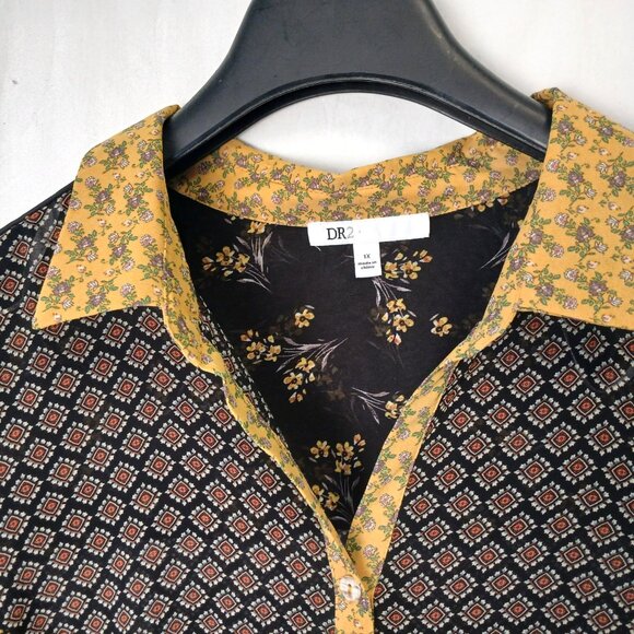 DR2 Button Down Sheer Shirt Floral Diamond Print - Plus Size 1X - Picture 2 of 14